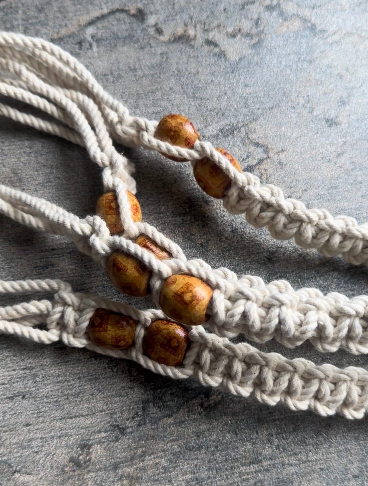 Pack of 1 / 2 or 4 | Handmade Macrame Plant Hanger | Flower Pot Holder | Hanging Rope Plant hanger | Jute Macrame | 33 inch | 84 cm