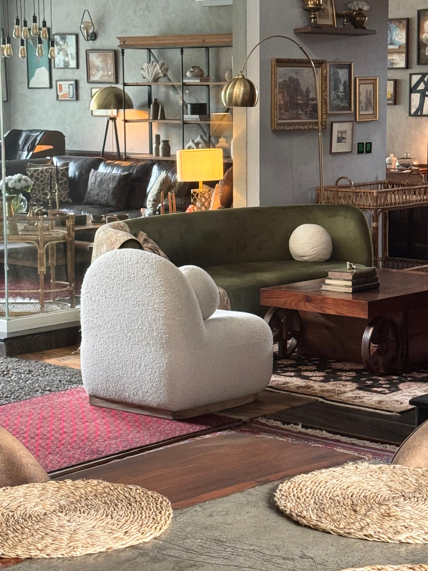 The Open-Plan Home Guide – Living Room & Lobby Edition